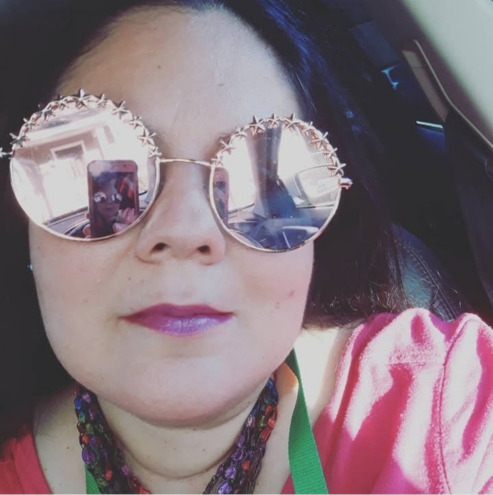 Round 🤩 Star-Embellished Pink Sunglasses - Picture 5 of 5